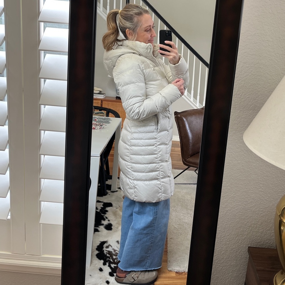 The North Face women’s cream 550 down filled parka size Small - Picture 3 of 15